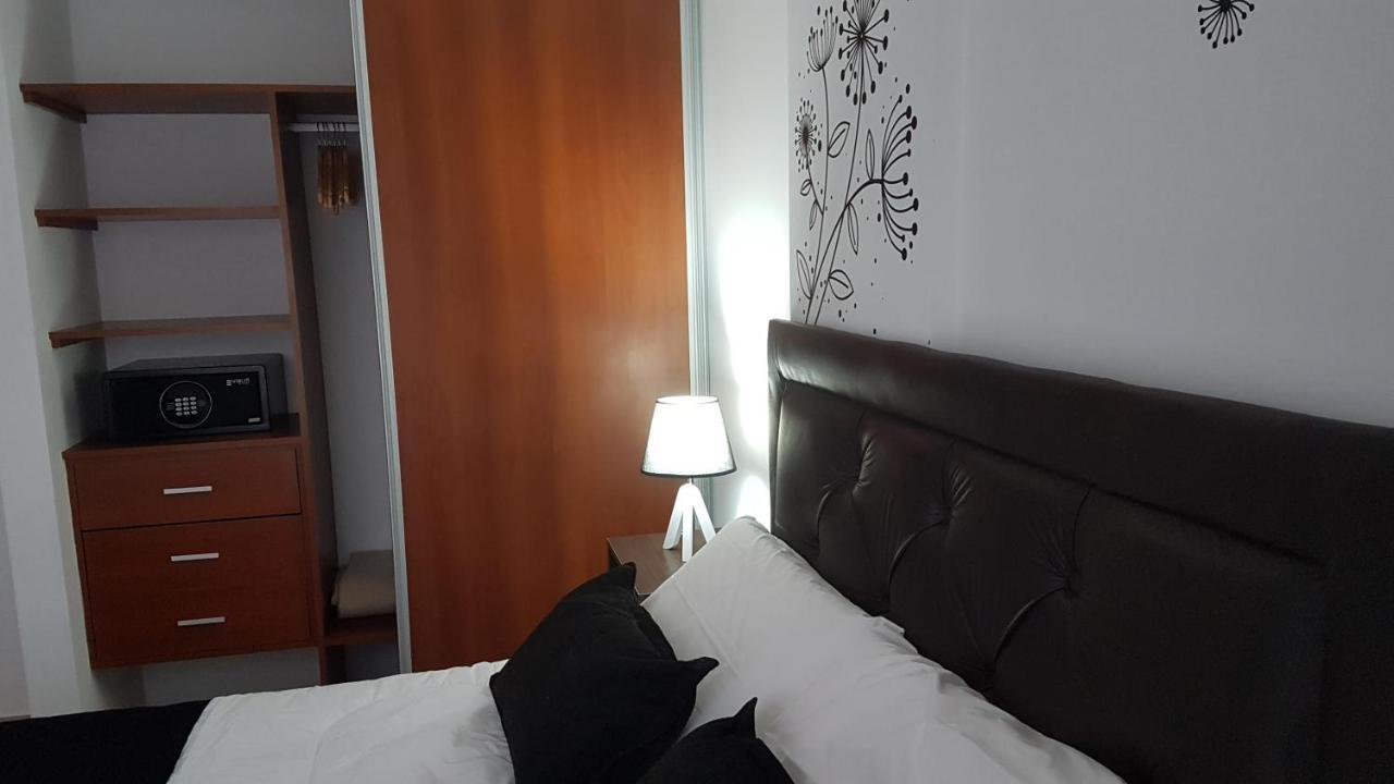 Departamento De Catagoria M&L Apartman Villa María Kültér fotó